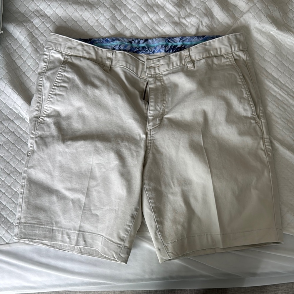 Men's Tommy Bahama Khaki Shorts